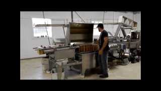 Extracting Honey at Lees Bees of Texas With Cowen 60 Frame Exranion Line [upl. by Attenad]