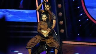 D4 Junior Vs Senior I Kavya with Urumi performance I Mazhavil Manorama [upl. by Dode688]