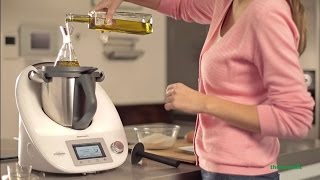 Thermomix  TM5 Weighing Function [upl. by Ivonne]