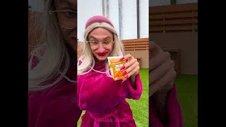 Der verrückte Weg zu ungepflegten Füßen 🦶🥤 FantaChallenge lustig DIY Hacks [upl. by Enrichetta]