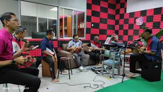 GeeBee Buskers test teman [upl. by Doi283]