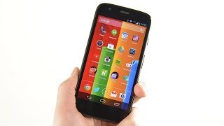 Best Cheap Smartphone Moto G Review [upl. by Llednahc]