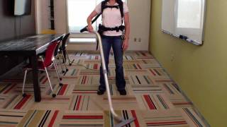 Proper Vacuuming Motion with a ProTeam Backpack Vacuum Spanish [upl. by Irene667]