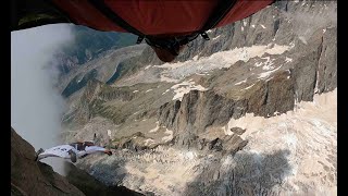 Wingsuit from Noir de Peuterey Italie [upl. by Snej]