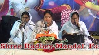 Mere Satguru Ji Mere Te Mehar Karo by Sadhvi Poornima Ji Poonam Didi [upl. by Saimerej]