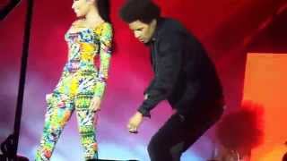 Beyonce feat Nicki Minaj Flawless Stade de France [upl. by Zenobia]