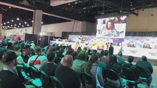 TwitchCon San Diego 2024 brings large crowds to Convention Center [upl. by Retsim]