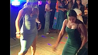 SUAVECITO Para AbajoMujeres Bailando 💃🏿🎶💯 [upl. by Sandstrom758]