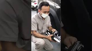 como colocar o macaco no lugar Renault Duster [upl. by Nonnahsed]