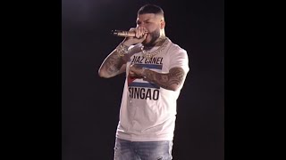 CENSURAN A FARRUKO EN PREMIOS JUVENTUD POR LLEVAR CAMISETA QUE DECÍA DIAZ CANEL SINGAO [upl. by Atinot677]