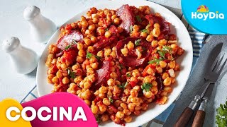 Garbanzos guisados con chorizo ¡Llena tu cocina del sabor de España  Hoy Día  Telemundo [upl. by Gratianna223]