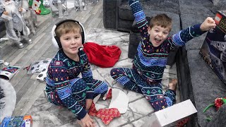 CHRISTMAS DAY Santa GIFTING My 2 Kids The BEST Christmas Presents amp NEW Fortnite item Shop Skins [upl. by Berhley505]