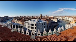 Venezia vista dallalto da due prospettive diverse  Venice seen from above [upl. by Yadahs]