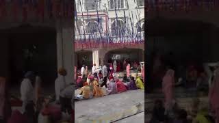 SILIGURI GURUDWARE ME LANGAR [upl. by Nolahp]