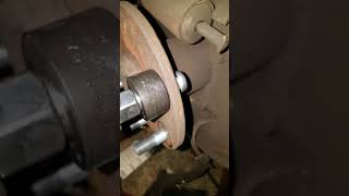 Using Lisle 22800 wheel stud installer [upl. by Hsevahb]