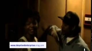 httpwwweazyeorg Eazy E amp Bone thugs in the studio amp Hitting Switches RARE UNRELEASED [upl. by Awad891]