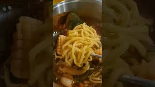 Makan Seafood Jjampong pedes nagih⁉️ makanankoreayummy shortvideo foodie foodeating [upl. by Rizzo186]