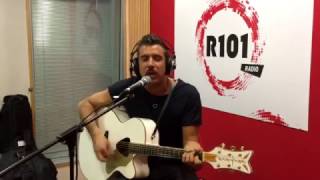 Francesco Gabbani  Eternamente Ora Live Acoustic  Radio R101 2016 [upl. by Hopfinger]