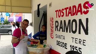 Una de las tradiciones de muchos tapatíos son las tostadas de cueritos [upl. by Koah]