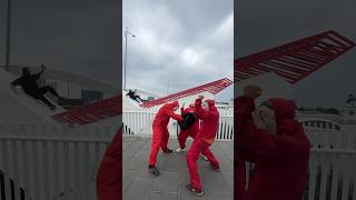 Money Heist and Police 41 parkour b2f lacasadepapel action bubblesgangz bubblespassion [upl. by Eaner]