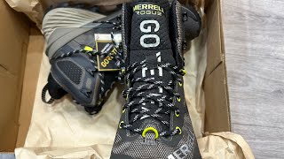 Merrell Rogue Hikers Introduction of Boot and First Impressions at 352 [upl. by Nester]