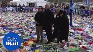 Claudio Ranieri lays wreathe for Leicesters owner at King Power Stadium [upl. by Ailehs]