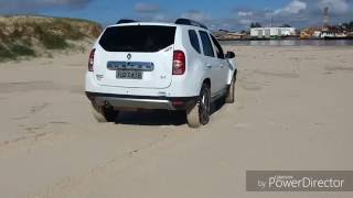 Primeiro teste da tração da Duster 4x4 [upl. by Halilak]