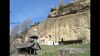 CORBII DE PIATRA si uriasul pietrificat [upl. by Mattah]