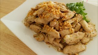 Garlic Pepper Chicken Recipe  Hot Thai Kitchen [upl. by Neumann]