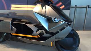 BMW Motorrad ElektroRoller Concept Link [upl. by Hulburt]