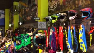 Fullmoto Store Medellin [upl. by Assenev]