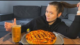 МУКБАНГ ПИРОГ С КУРИЦЕЙ ГРИБАМИ И КАРТОФЕЛЕМ КОФЕ ЛАТТЕ MUKBANG PIE COFFEE LATTE ASMR [upl. by Jeb351]