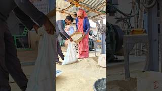 Chura पोहा 🍚 making prosess🌾 poha farming village vlog youtubeshorts shorts trending [upl. by Akessej]