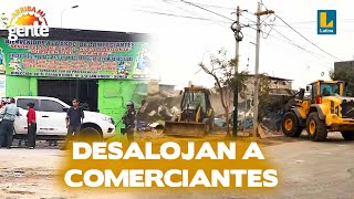 Surco Desalojan mercado para construir vía expresa sur l Arriba Mi Gente [upl. by Ahsiakal]