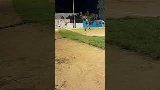 Asi Es Un Jonron En Un Estadio De Sooftball🤪 [upl. by Benjie]