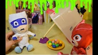 Chi é la mummia che ruba le caramelle di Halloween di Geco e Gufetta 🎃 Video per bambini [upl. by Nae609]