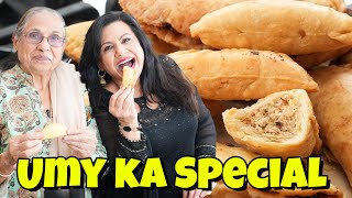 Meri Umy ki Specialty Aap Is Dish Ko Kya Kehthay Hain Singoli Gojay ya Gujiya Recipe  RKK [upl. by Hambley551]