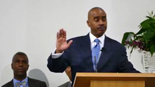 Truth of God Wycombe England Pastor Gino Jennings HD Footage [upl. by Brozak306]