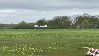 C150 Crosswind landing [upl. by Gemoets]