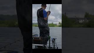 🎥🎞pêche surprise au method feeder🤟💪 carpfishing fishing fish carp [upl. by Pinette123]