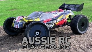 First running video Basher SaberTooth 18 Scale Truggy [upl. by Haig624]