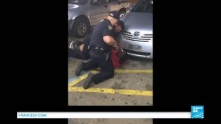 Violences policières aux ÉtatsUnis  Un vendeur noir abattu en Louisiane enquête ouverte [upl. by Morvin434]