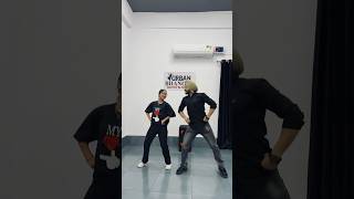 Iko Tera lakh warga👌❤️😂 bhangra bhangralover newchoreo likesharecomment urbanbhangra [upl. by Hernandez]