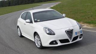 Alfa Romeo Giulietta  Matt Test  Intro [upl. by Gideon652]