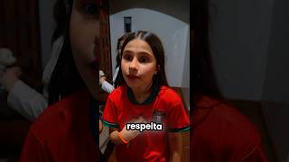 Batalha de Rap MINA CRIA VS ANINHA [upl. by Ahsiyn]