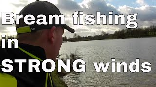 Feeder Fishing in STRONG winds for Bream Albans Lakes [upl. by Prebo]