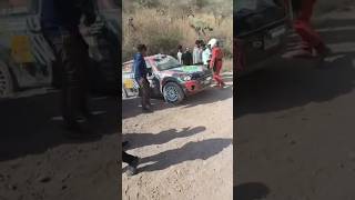 Auxilian a la tripulación de Luis Ledesma  Rally Caminos del Inca [upl. by Adnohser188]