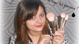 Comment Nettoyer vos Pinceaux maquillage  Facile [upl. by Harwill]