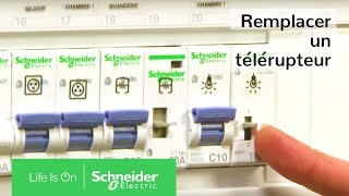 Tuto  branchement dun telerupteur dans un tableau electrique  Schneider Electric France [upl. by Marne]