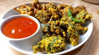 Crispy palak pakoda recipe  Mumbai street style crispy palak pakoda  Palak pakoda make in 2 ways [upl. by Aanas]